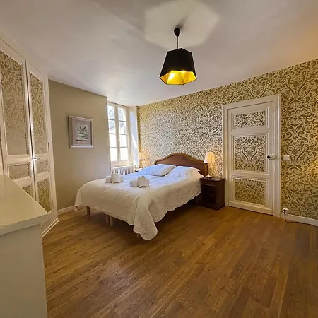 Holiday home Le Terme Maison En Pierre Dans Village Tous Commerces Au Coeur Du Perigord Proche Sarlat Et Riviere Dordogne Saint-Cyprien (Dordogne)